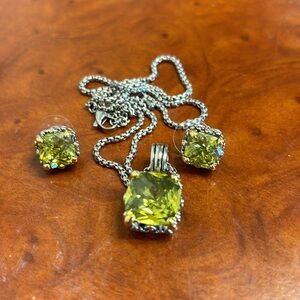 Peridot pendant necklace and matching stud earrings